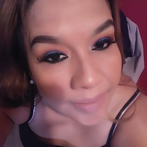 Meet your Posher, Abril